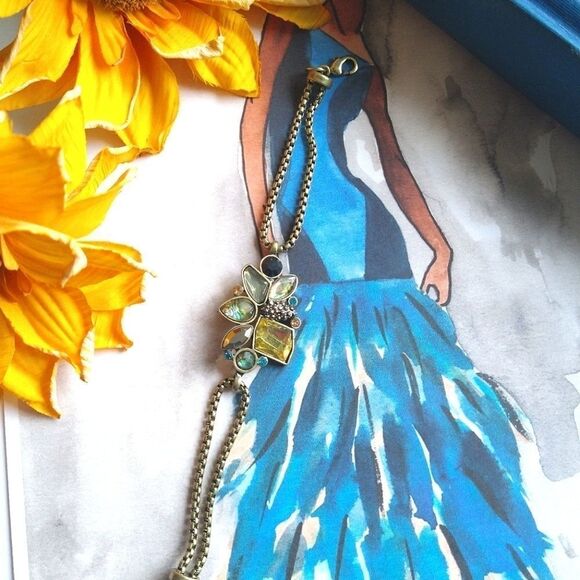 Blue Flower Crystal Rhinestone Vintage Gold Statement Bracelet - Picture 3 of 8